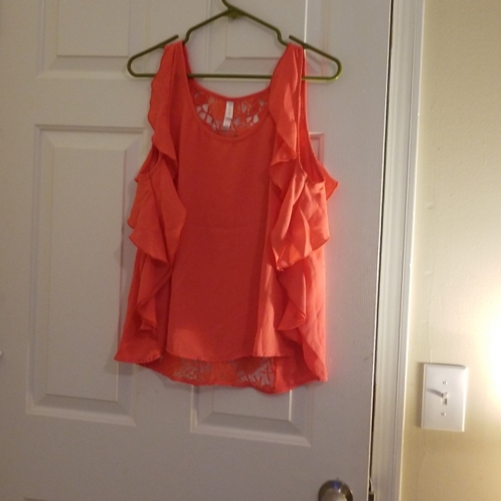 Cute blouse